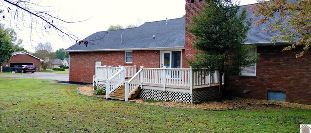 2200 Carol Drive, Murray, KY 42071