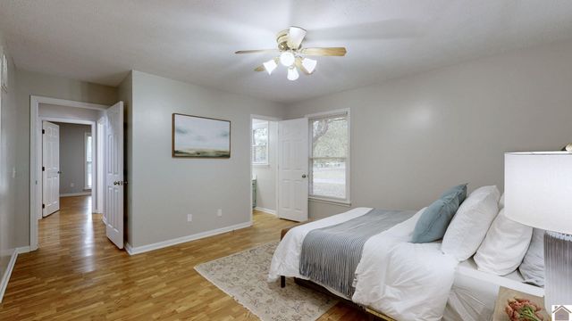 2200 Carol Drive, Murray, KY 42071