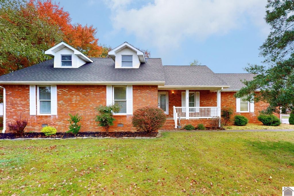 2200 Carol Drive, Murray, KY 42071