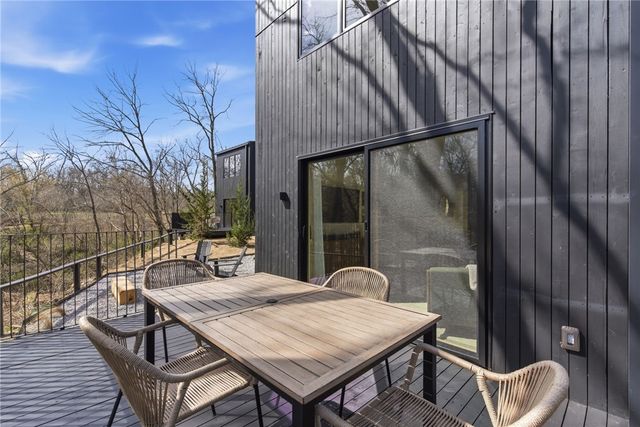 1246 NW A Street, Bentonville, AR 72712