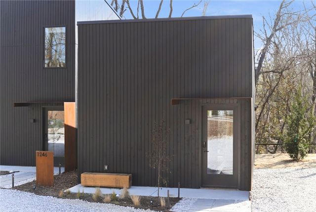 1246 NW A Street, Bentonville, AR 72712