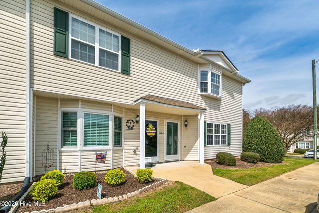 2345 Vineyard Drive E-10, Winterville, NC 28590