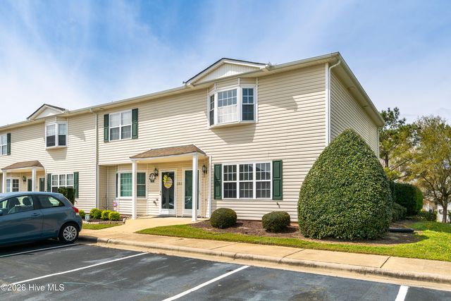 2345 Vineyard Drive E-10, Winterville, NC 28590