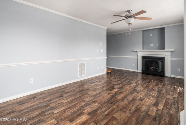 2345 Vineyard Drive E-10, Winterville, NC 28590