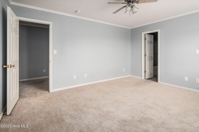 2345 Vineyard Drive E-10, Winterville, NC 28590