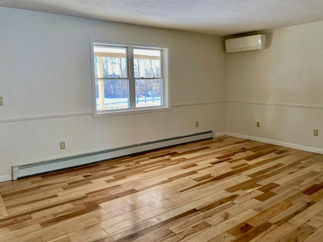 33 Clearwater Circle, Shelburne, VT 05482