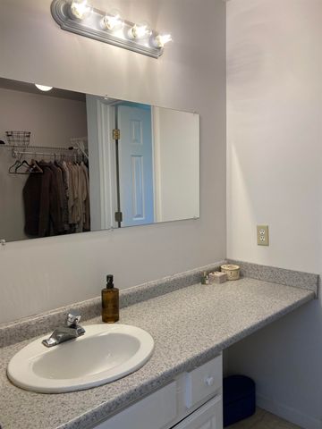 33 Clearwater Circle, Shelburne, VT 05482