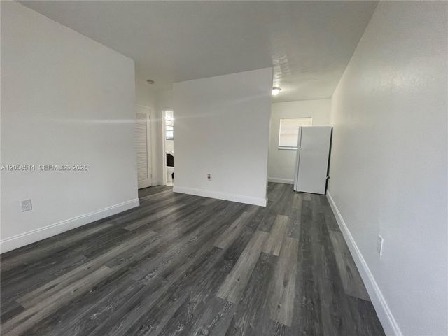 15940 NE 19th Ct 2, North Miami Beach, FL 33162
