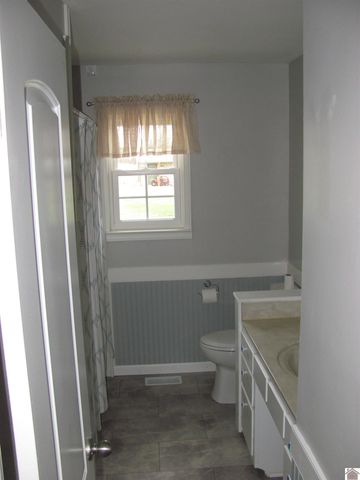 384 CARDINAL RD, Mayfield, KY 42066