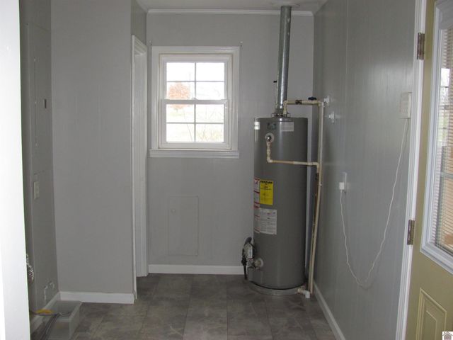 384 CARDINAL RD, Mayfield, KY 42066