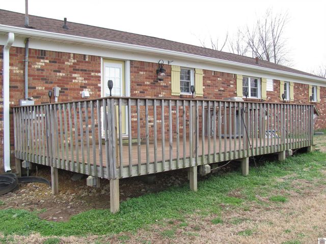 384 CARDINAL RD, Mayfield, KY 42066