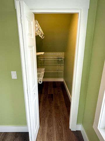 527 Route 121, Rockingham, VT 05101