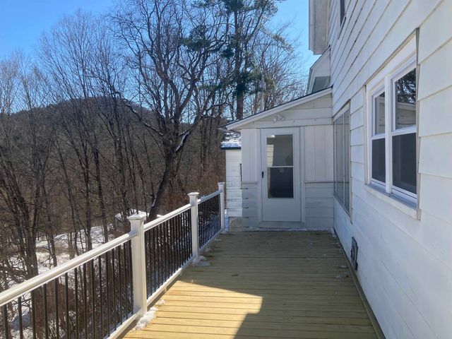 527 Route 121, Rockingham, VT 05101