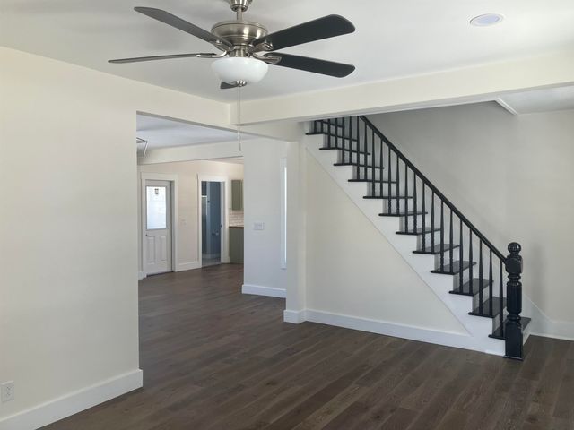 527 Route 121, Rockingham, VT 05101