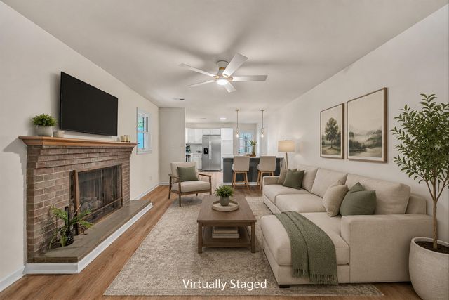 5712 Littlehorn DR, Roanoke, VA 24018