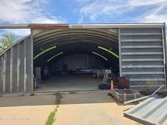 1681 Co Rd 380, Denver City, TX 79323