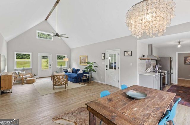 8890 Watkins Road, Chattahoochee Hills, GA 30268