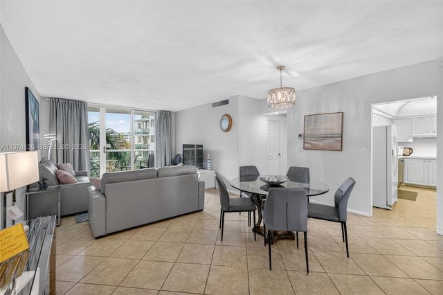 3801 S Ocean Dr 4R, Hollywood, FL 33019