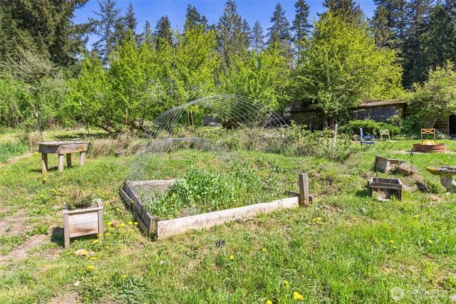 2252 Black Diamond Road, Port Angeles, WA 98363