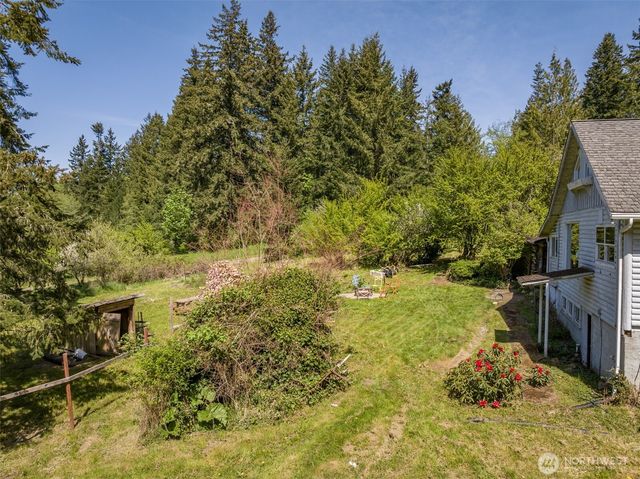 2252 Black Diamond Road, Port Angeles, WA 98363