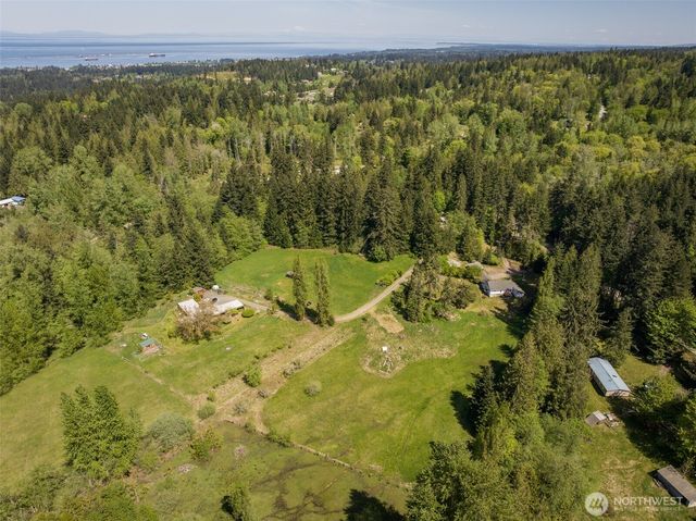 2252 Black Diamond Road, Port Angeles, WA 98363