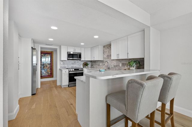 5200 BRITTANY DRIVE S 710, St Petersburg, FL 33715