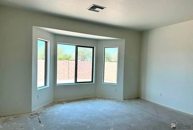 5691 E 44TH PKWY, Yuma, AZ 85365