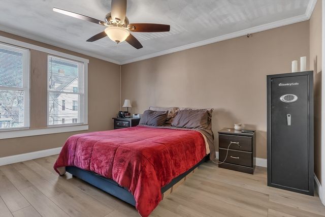 70 W Park Pl, Woonsocket, RI 02895