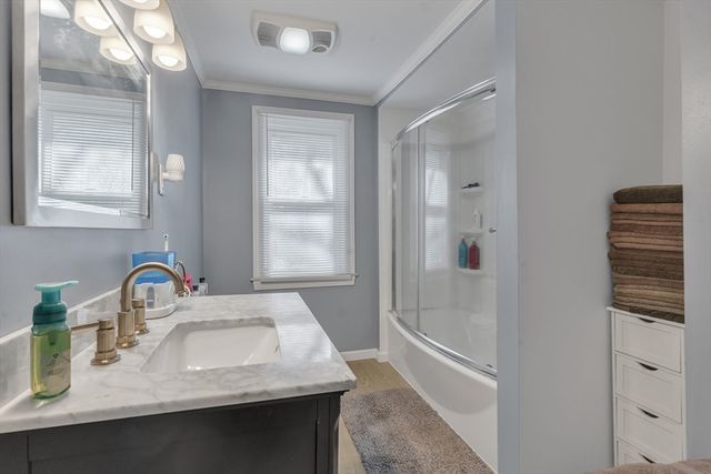 70 W Park Pl, Woonsocket, RI 02895