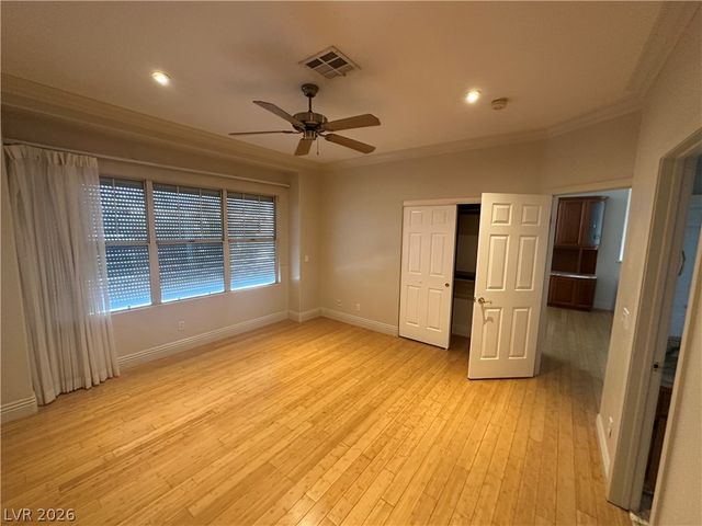 3854 Broadmead Street, Las Vegas, NV 89147