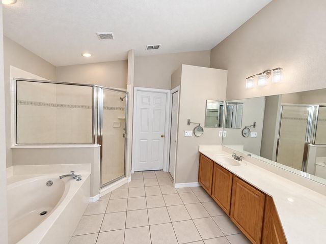 936 OAK CHASE DRIVE, Orlando, FL 32828