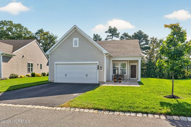 24 Addlestone Lane, Manchester, NJ 08759
