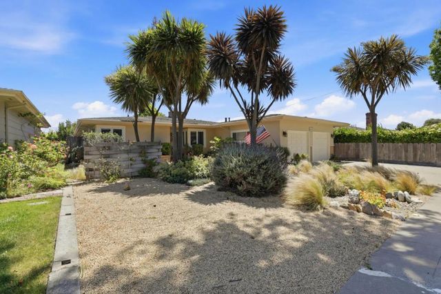 325 San Vincente Avenue, Salinas, CA 93901