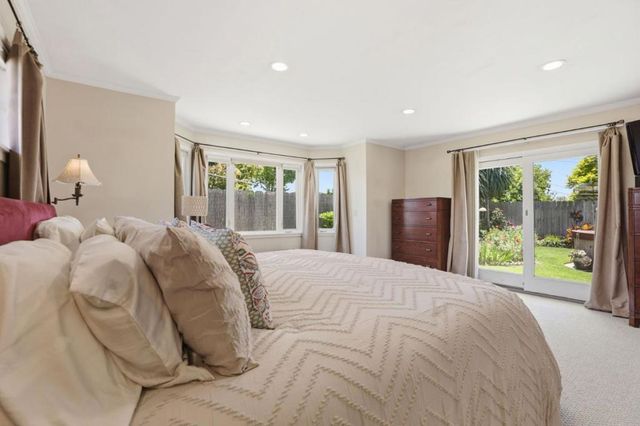 325 San Vincente Avenue, Salinas, CA 93901