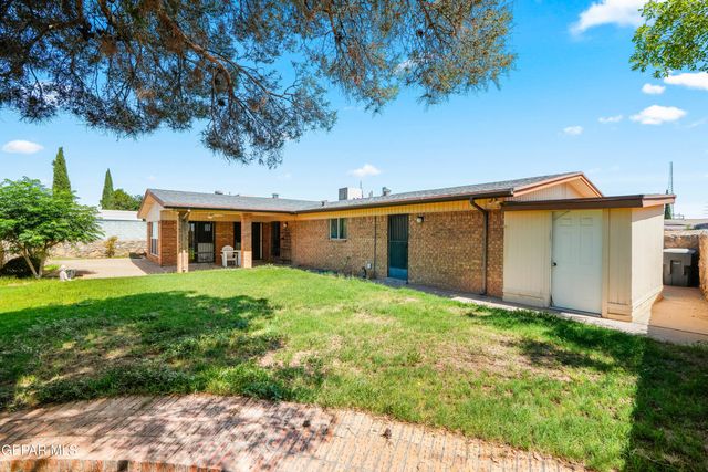 11062 JOHNNY MILLER Drive, El Paso, TX 79936