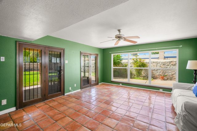 11062 JOHNNY MILLER Drive, El Paso, TX 79936