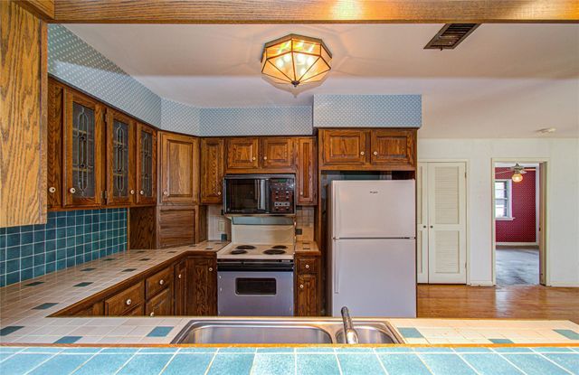 4315 Sanford Road, Houston, TX 77035