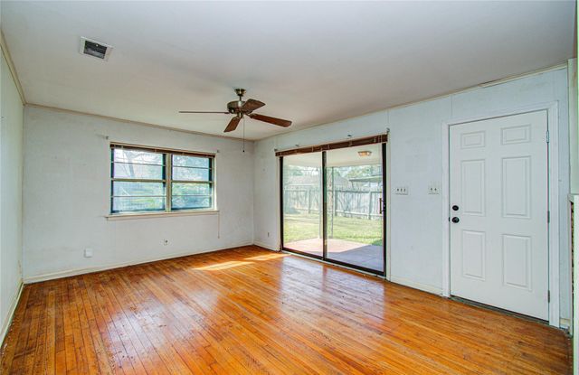 4315 Sanford Road, Houston, TX 77035