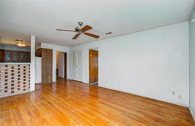 4315 Sanford Road, Houston, TX 77035