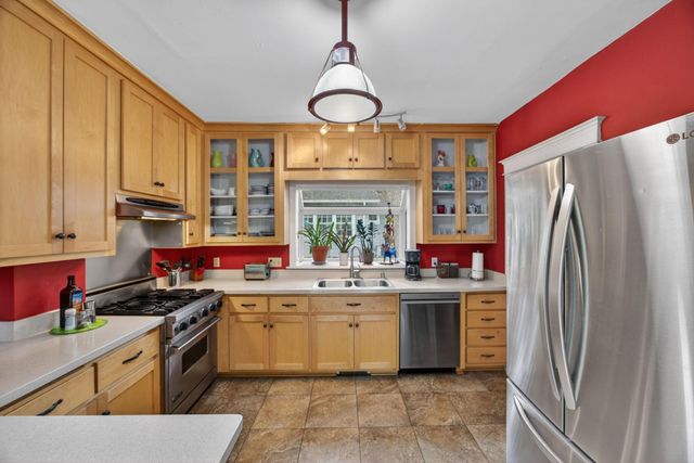 2297 4th Street, White Bear Lake, MN 55110