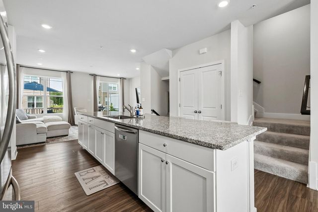 6941 WATERBURY PL, Bryans Road, MD 20616