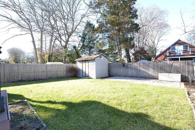 29 Granby Place, Ronkonkoma, NY 11779