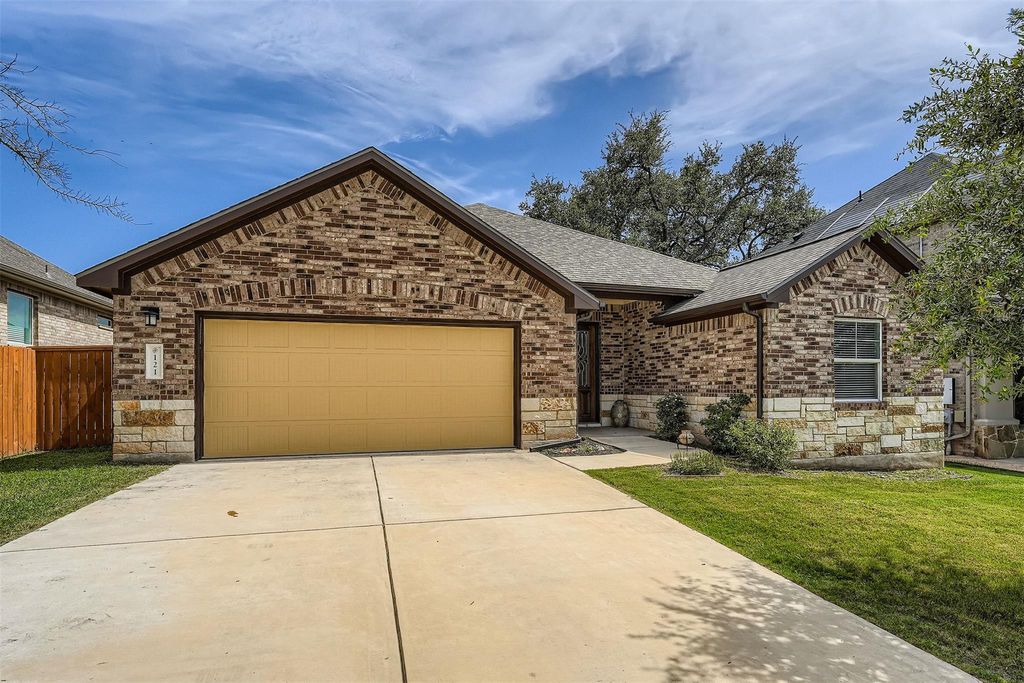 121 Frogfruit WAY, San Marcos, TX 78666