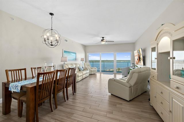 2 OCEANS WEST BOULEVARD 1905, Daytona Beach Shores, FL 32118