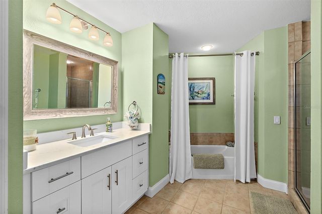 2 OCEANS WEST BOULEVARD 1905, Daytona Beach Shores, FL 32118