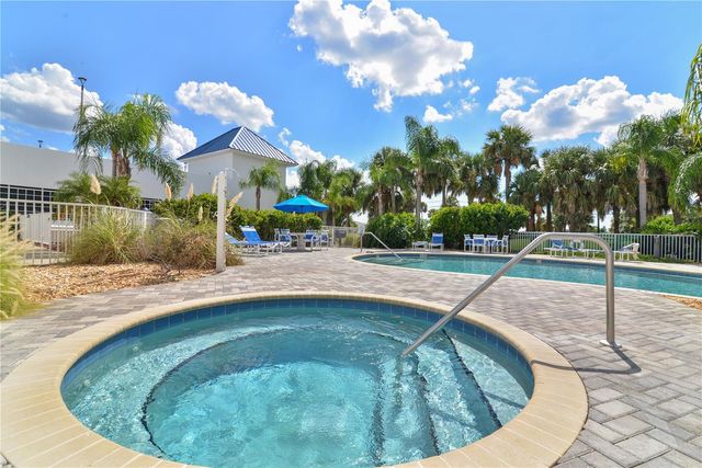 2 OCEANS WEST BOULEVARD 1905, Daytona Beach Shores, FL 32118