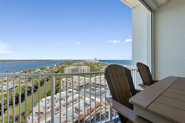 2 OCEANS WEST BOULEVARD 1905, Daytona Beach Shores, FL 32118