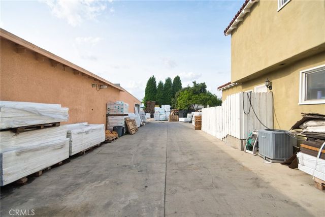 2357 Durfee, El Monte, CA 91732