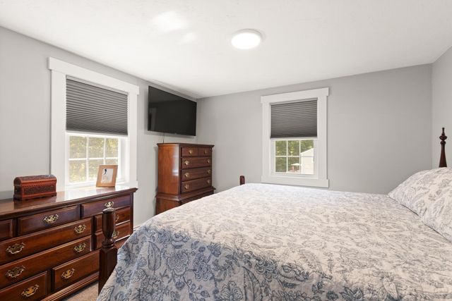 11 Tall Pines, Plymouth, MA 02360