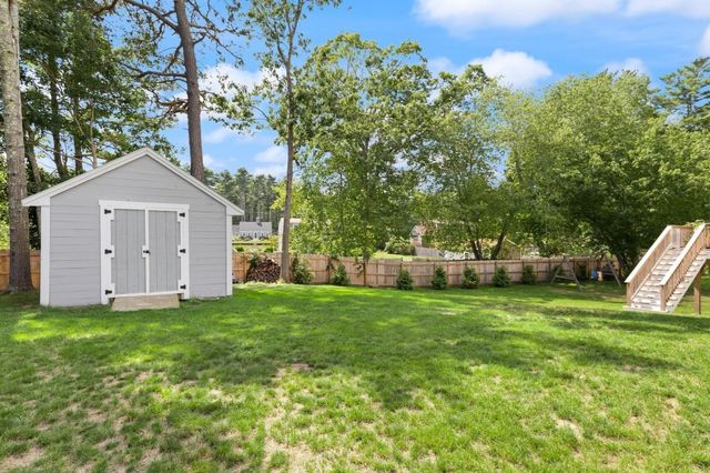 11 Tall Pines, Plymouth, MA 02360